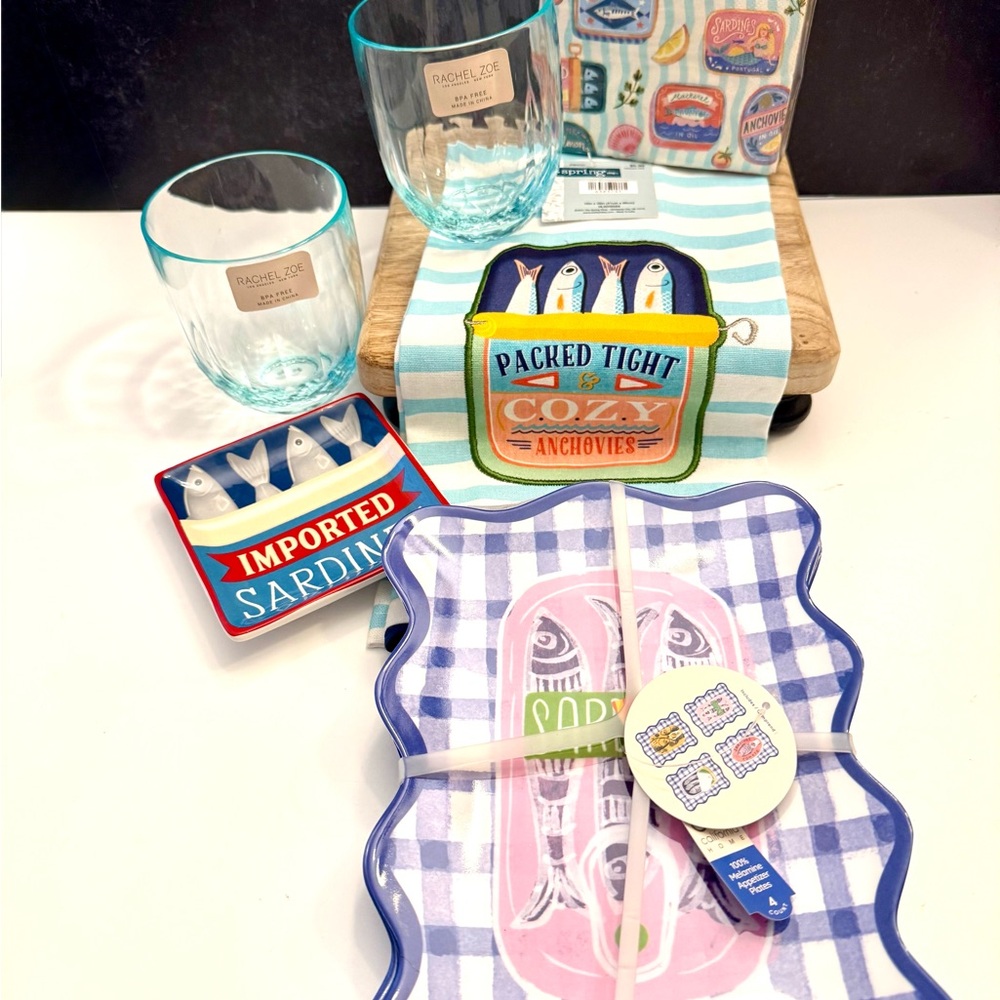 Rachel Zoe/C&C California Home Coastal Party Set in Sardine Motif.